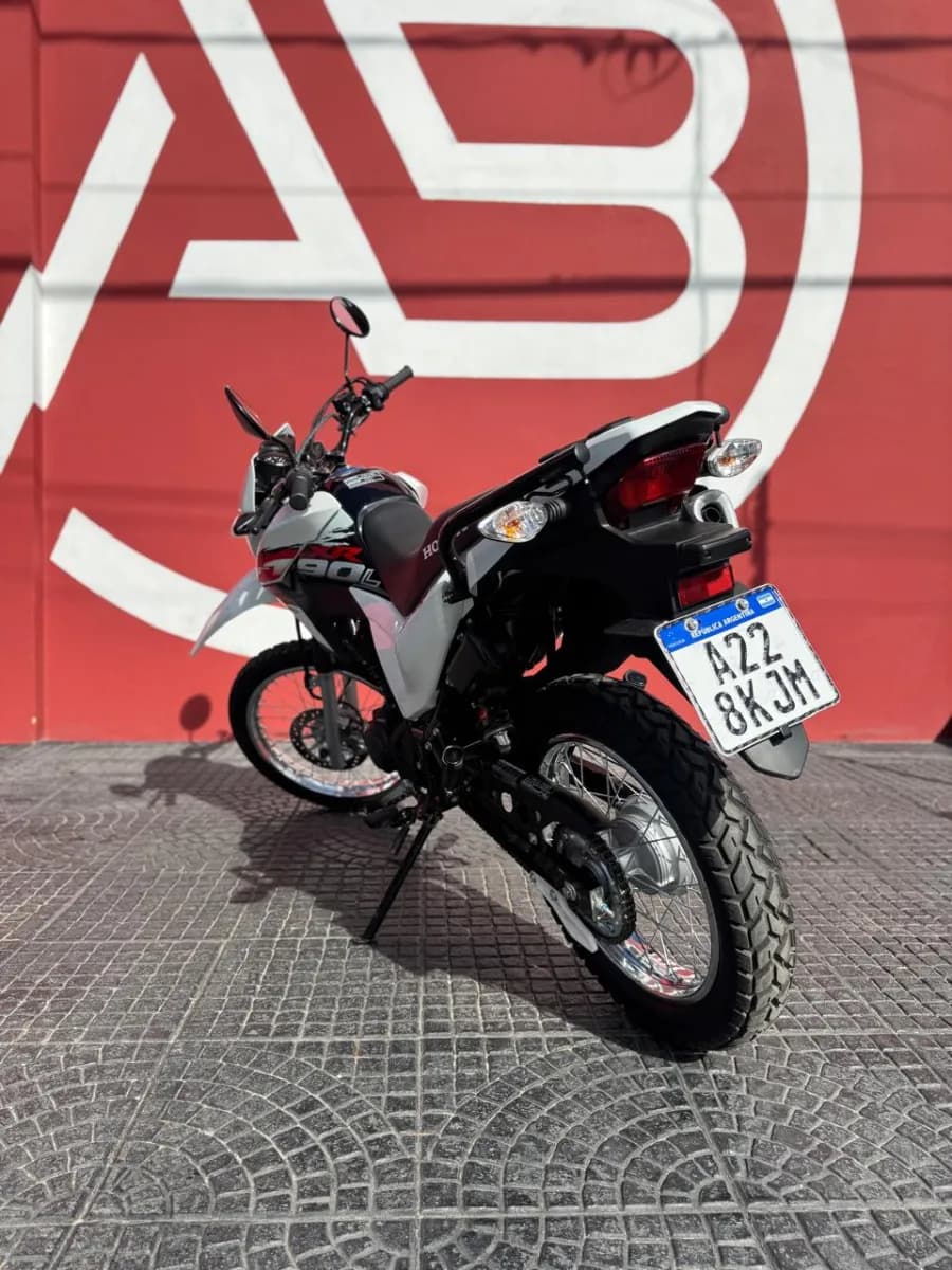 Miniatura 7